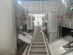 تركيب المعدات وخطوط الإنتاج في مواقع عملاؤنا